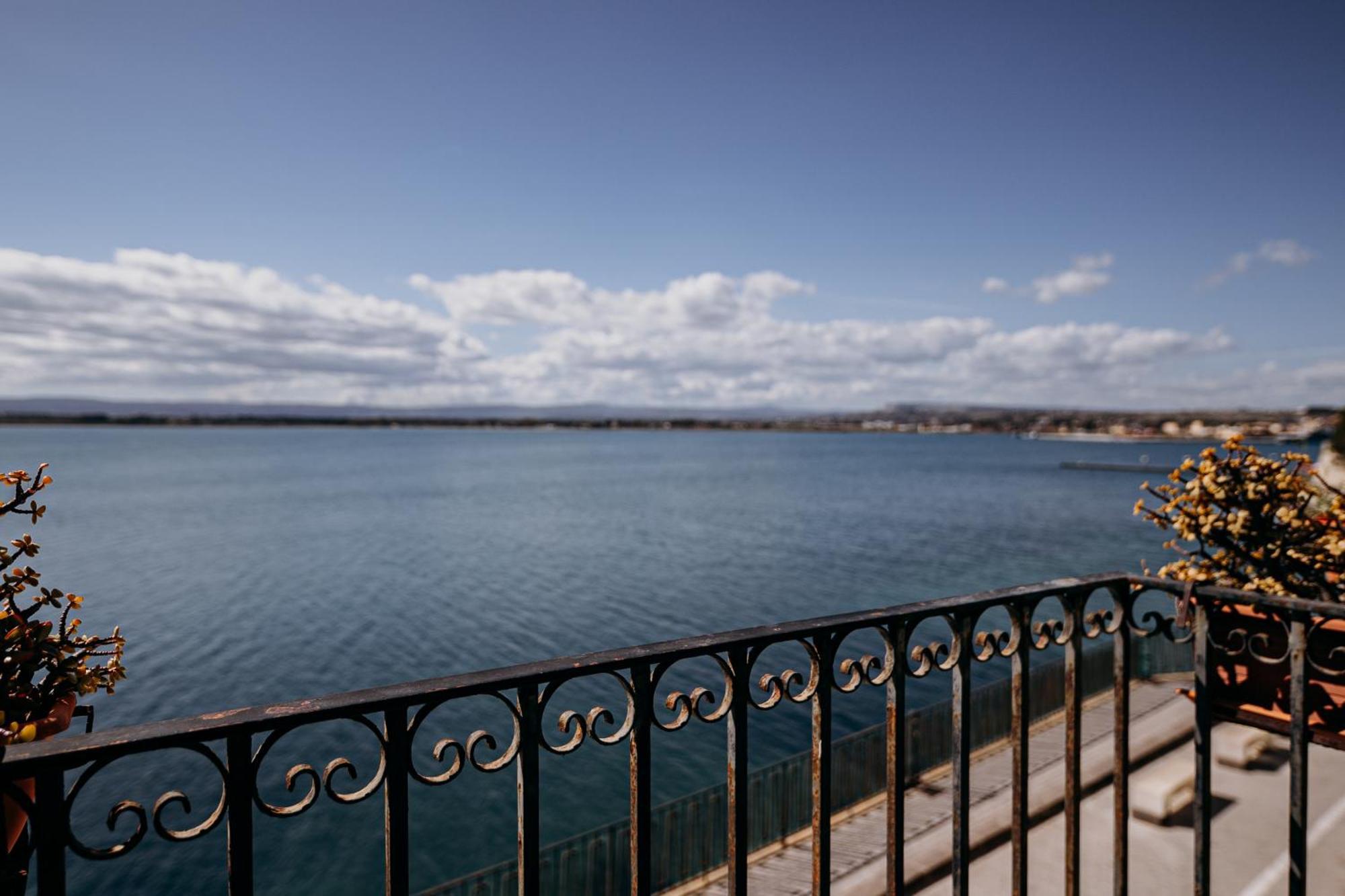 Case Vacanze Vista Mare Сиракузы Экстерьер фото