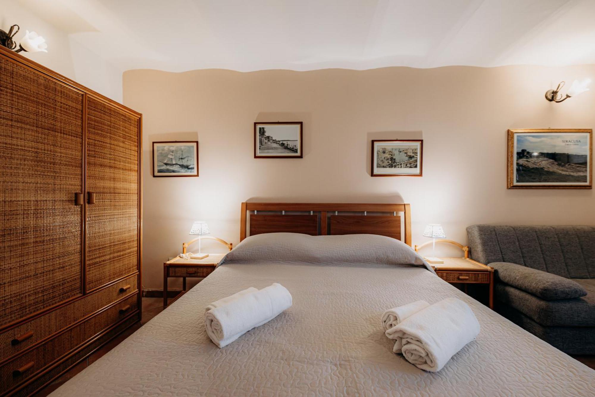 Case Vacanze Vista Mare Сиракузы Экстерьер фото